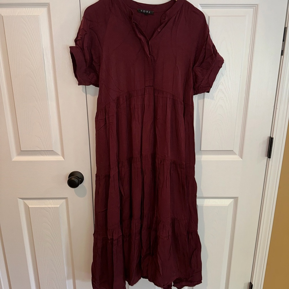 FOREO Deep Red Midi Dress